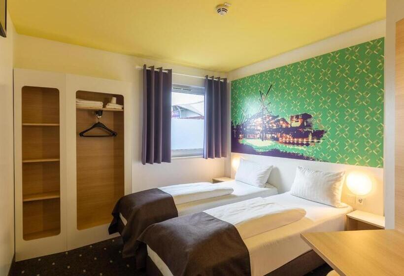 Номер Стандарт Трехместный, B&b Hotel Oberhausen Am Centro