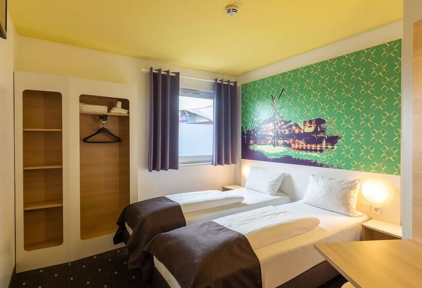 Номер Стандарт Трехместный, B&b Hotel Oberhausen Am Centro