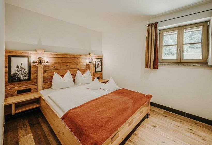 Люкс 2 Спальни, Alpe Dornach