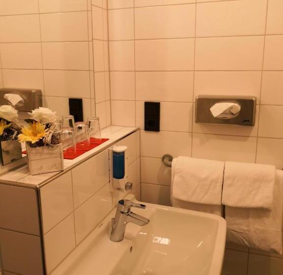 スタンダード４人部屋, Haus Vom Guten Hirten