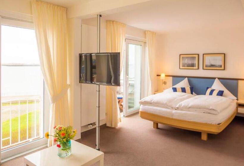 Quarto Estandar Vista Lago, Miramar