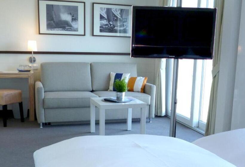 Quarto Triplo Estandar, Miramar