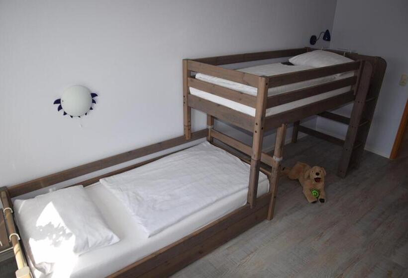 Апартаменты 2 Спальни, Thode
