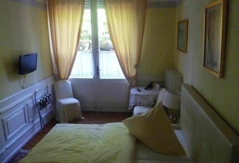 Quarto Estandar, Waldfriede