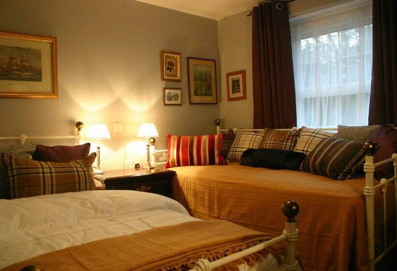 Номер Basic, Horse & Groom B&b