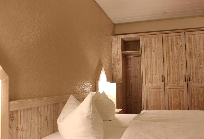 اتاق راحتی, Central