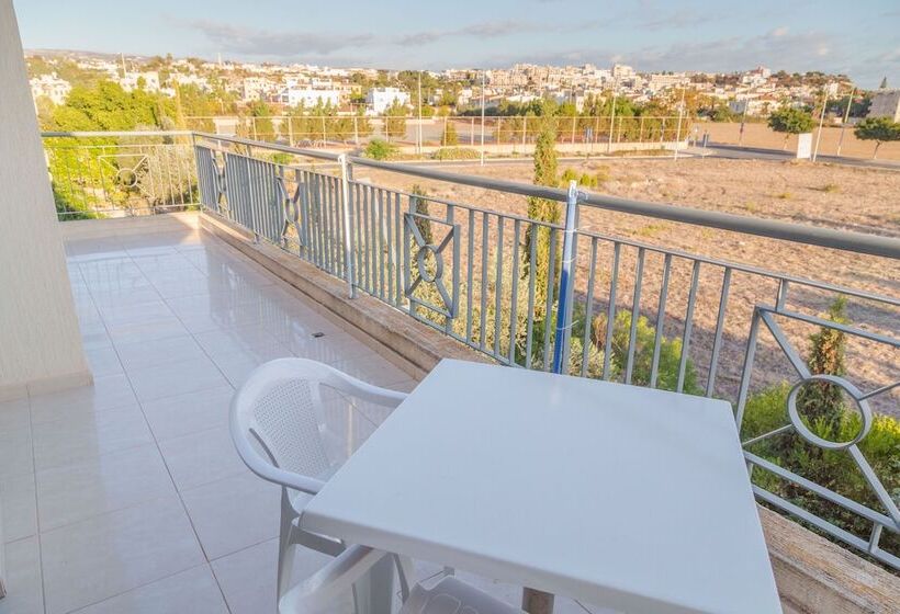 Standard Studio City View, King's Holiday Apartments