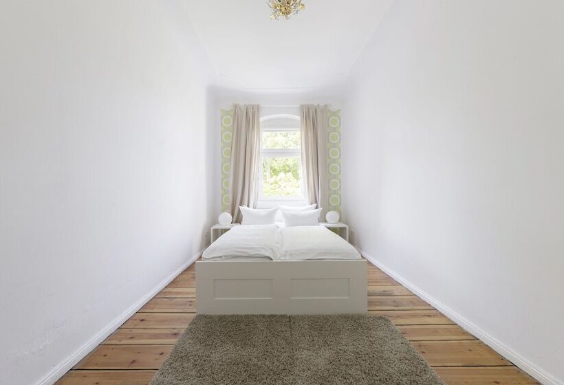 آپارتمان 1 خوابه, Primeflats   Apartments Schillerpark Berlin Wedding