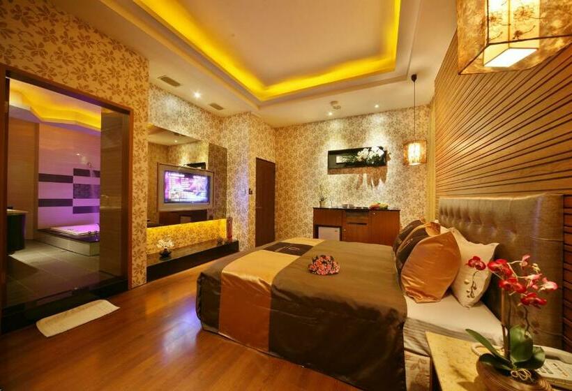 اتاق استاندارد, Shining Motel