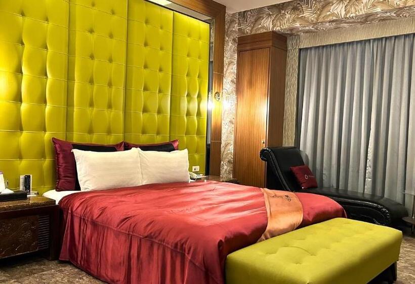 اتاق استاندارد, Shining Motel