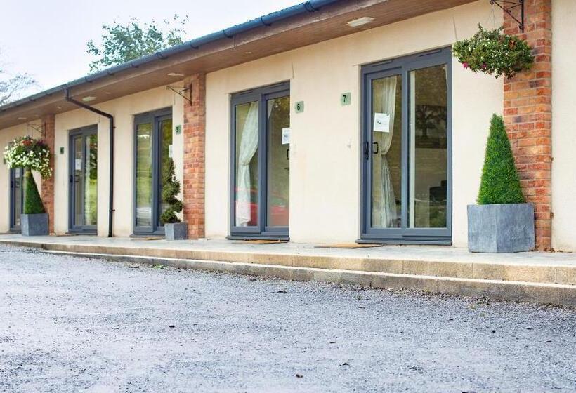 スタンダードトリプルルーム, Accommodation Bristol Airport