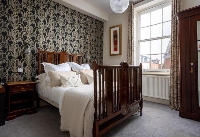 اتاق استاندارد, St Johns House Lichfield