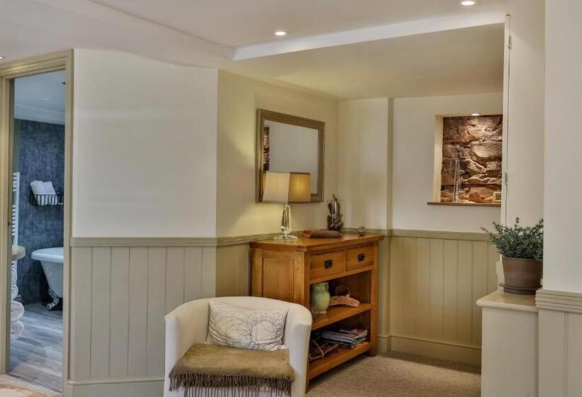 Люкс Повышенной Комфортности, The Coach House Brecon