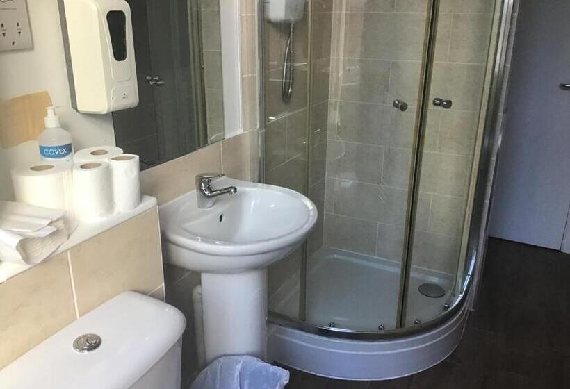 اتاق استاندارد با سرویس بهداشتی مشترک, Belvedere Guest House
