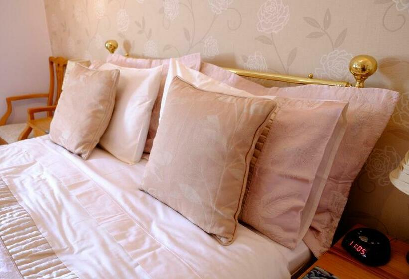 Номер Deluxe, Pebbles House Room Only