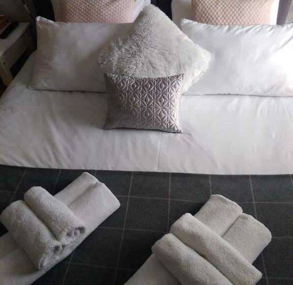スタンダードルーム, Sleep, Eat, Repeat Bed And Breakfast