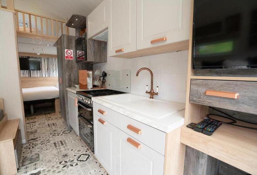 Quarto Familiar Deluxe, The Gulliver S