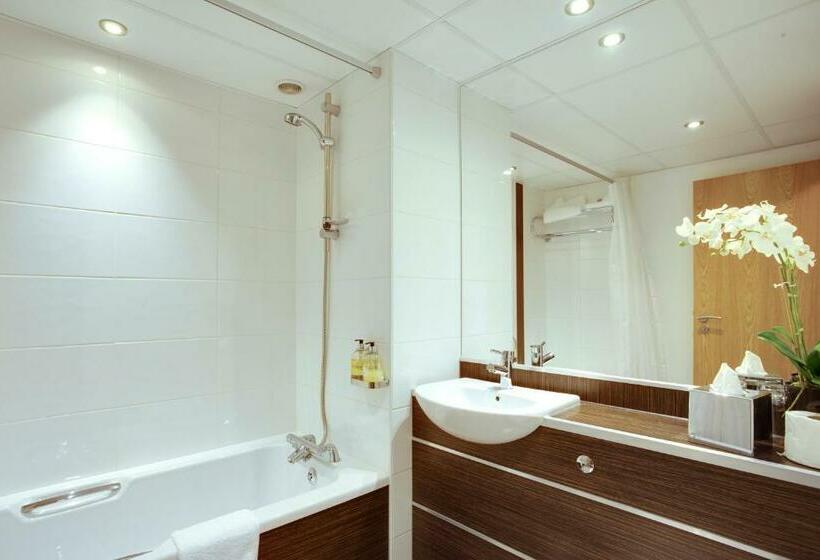 Quarto Familiar, The Gulliver S