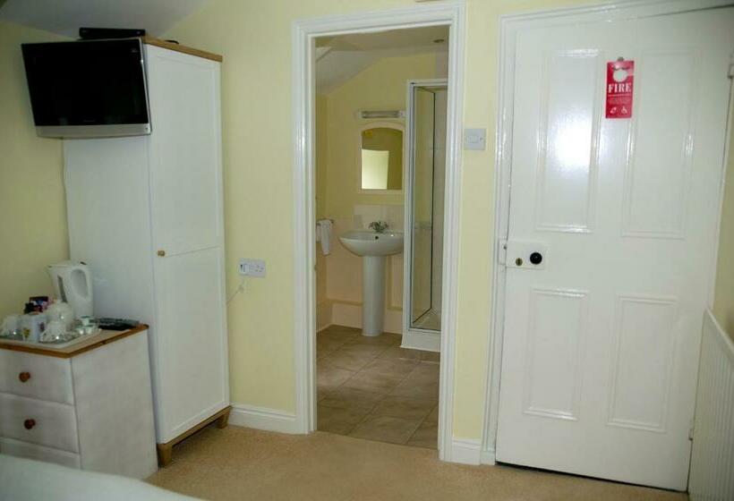 Стандартный Номер Кровать Кинг, The Spinney