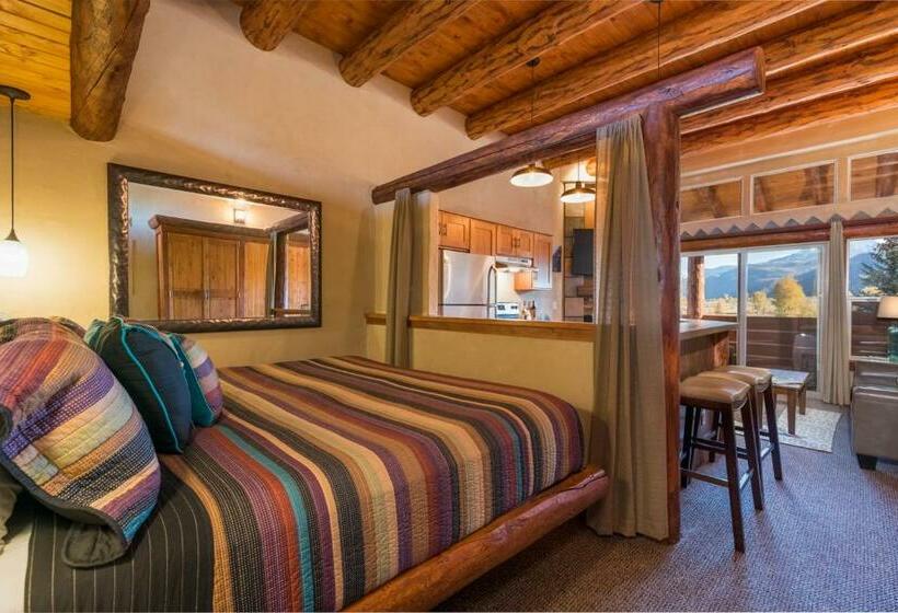 Студия Стандарт, Chipeta Lodge