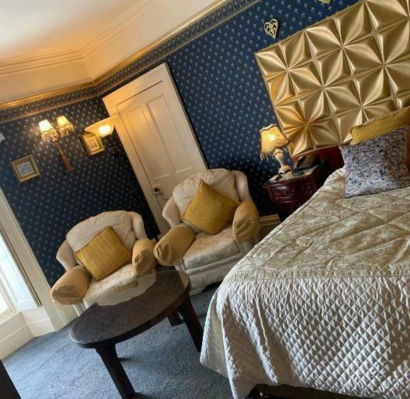 Люкс Повышенной Комфортности, Harrisons Hall Bed & Breakfast