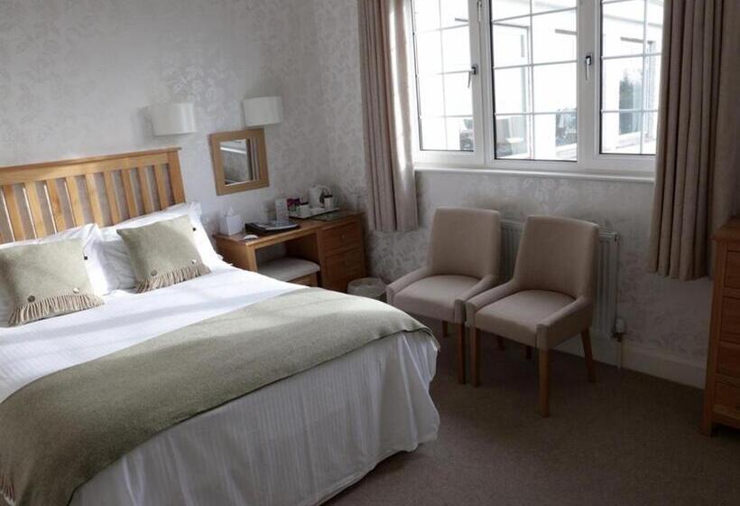 Standard Room, Trelawne
