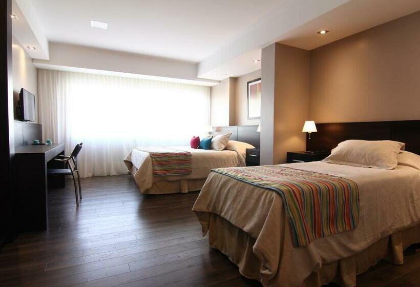 Полулюкс, 646 Hotel Balcarce