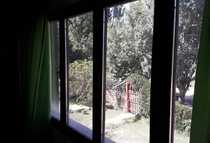 공동 객실, Samadi Hostel Uspallata