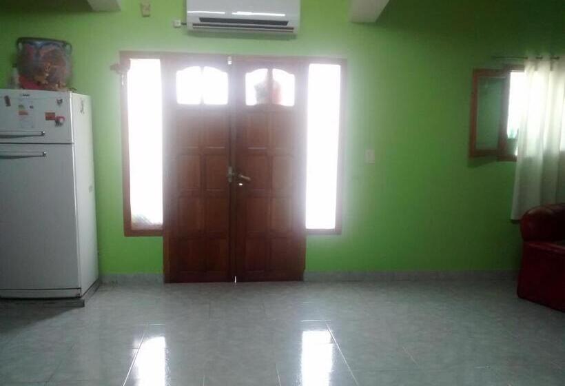 خانه 2 خوابه, Hostal Benjamin