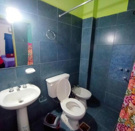 اتاق خانوادگی, Hostal Benjamin