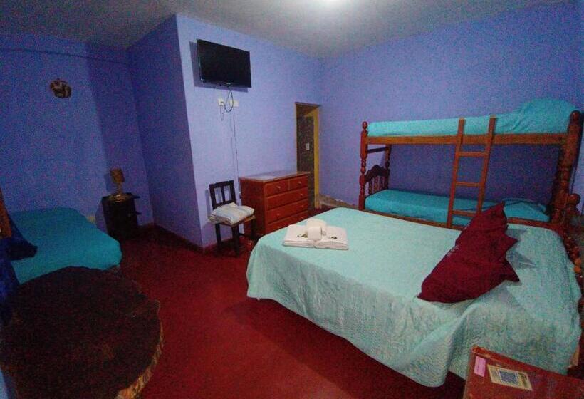 اتاق استاندارد چهار تخته, Hostal Benjamin