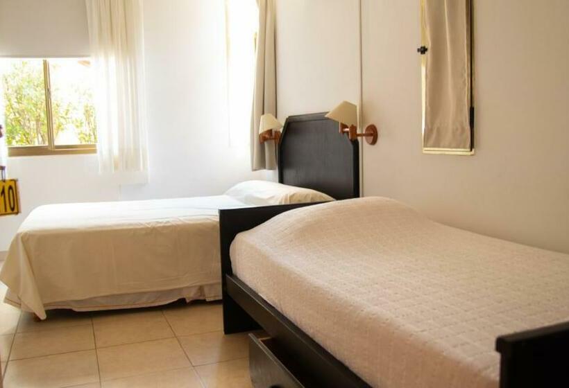 Номер Стандарт Трехместный, Piedras Doradas Hotel Y Spa