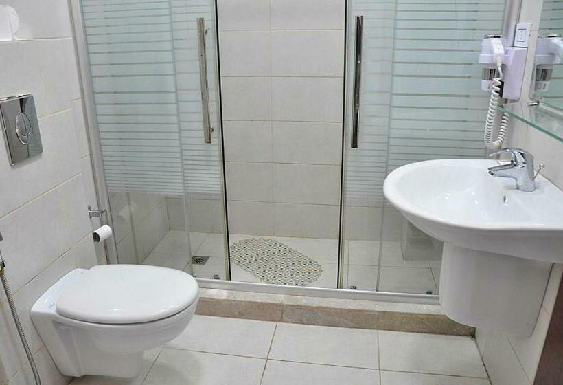 اتاق استاندارد, Bashtamal Hotel Suites