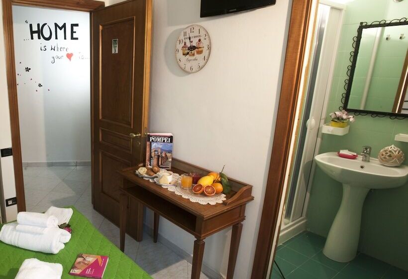 Номер Стандарт, B&b Elena