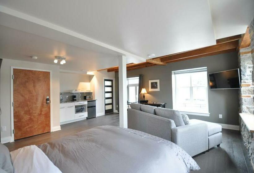 套房, Kemptville Suites