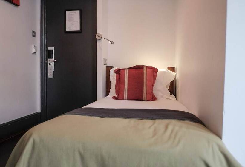 Quarto Estandar Individual, The Wellington