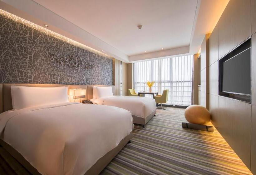 اتاق اجرایی با تخت بزرگ, The Qube Xuzhou