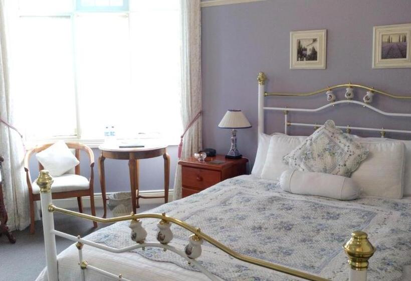 스탠다드 발코니 룸, Bethany Manor B&b, Call Us For Cheapest Rates