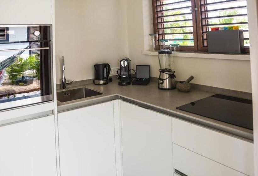 1 Bedroom Apartment, Windhoek Resort Bonaire