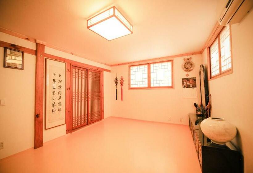 패밀리 룸, Bukchonmaru Hanok Guesthouse