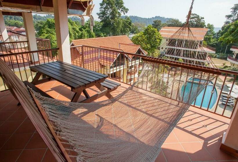 Номер Deluxe, Anjungan Beach Resort