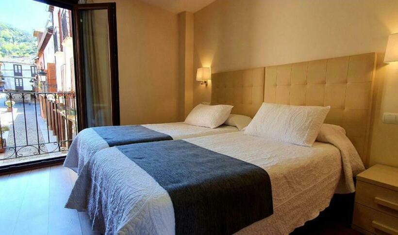 Quarto Estandar, Molina Real