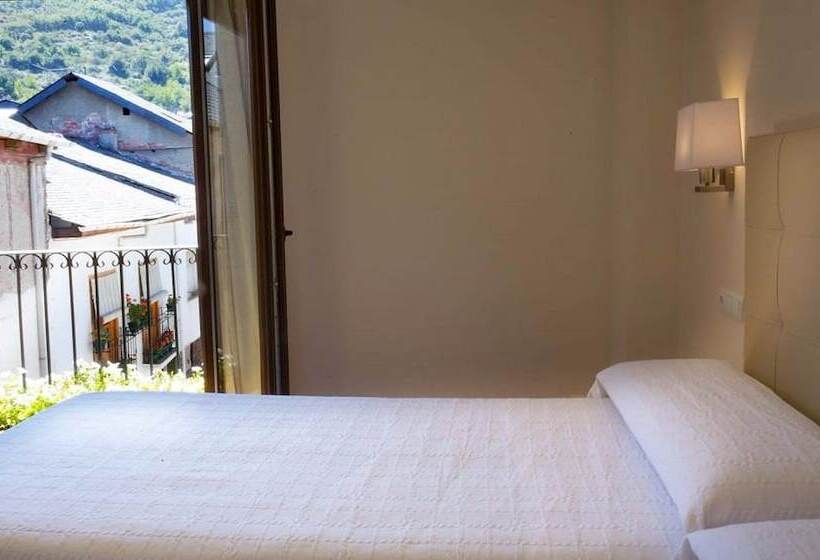 Quarto Estandar, Molina Real