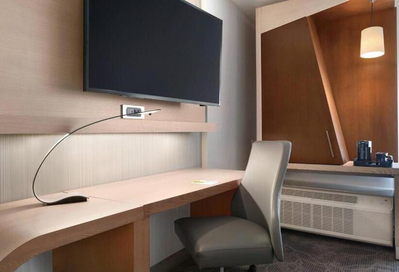 Suite King Size Seng, Courtyard By Marriott Toronto Mississauga/west