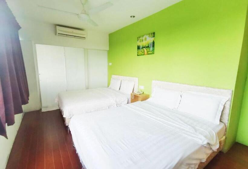 Номер Deluxe, Homestay Kuching