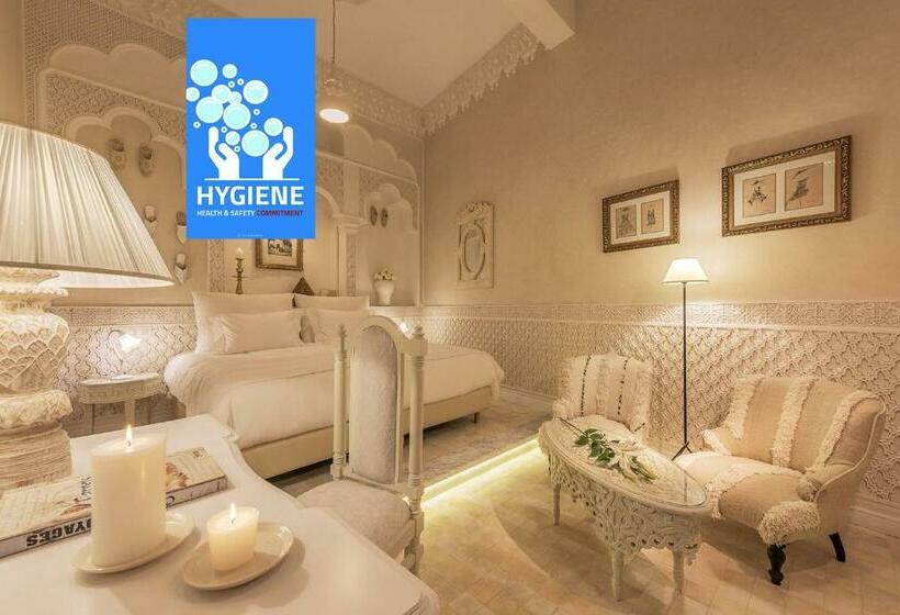 سوییت جونیور, Riad Karmela Princesse