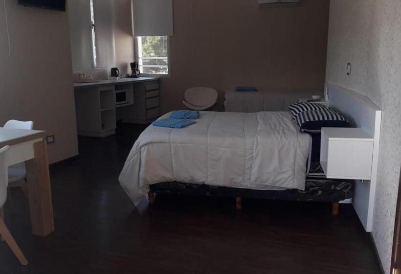 디럭스 스튜디오, Complejo Lucila Suites