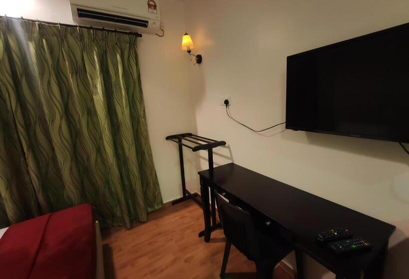 Номер Стандарт, Darul Salam Inn
