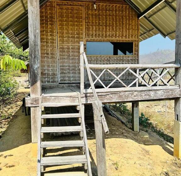 Номер Стандарт Вид на Горы, Poopha Home Stay