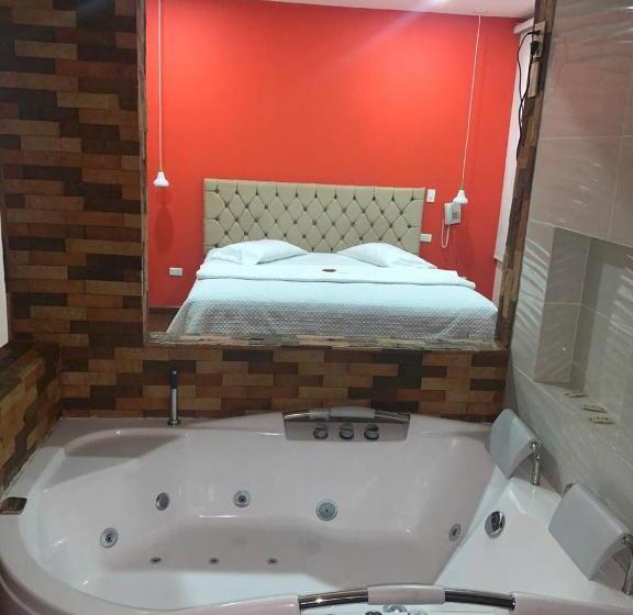 Номер Deluxe, El Cacique Popayan